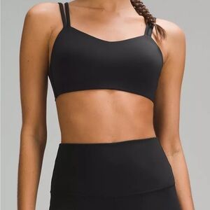 Lulú lemon sports bra